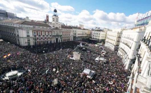 صحنه‌ای از یک تظاهرات پودموس در مادرید