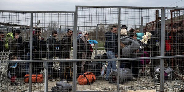 مرزهای بالکان بسته شده‌اند. عکس (AFP) از گذرگاهی است در مرز یونان و مقدونیه