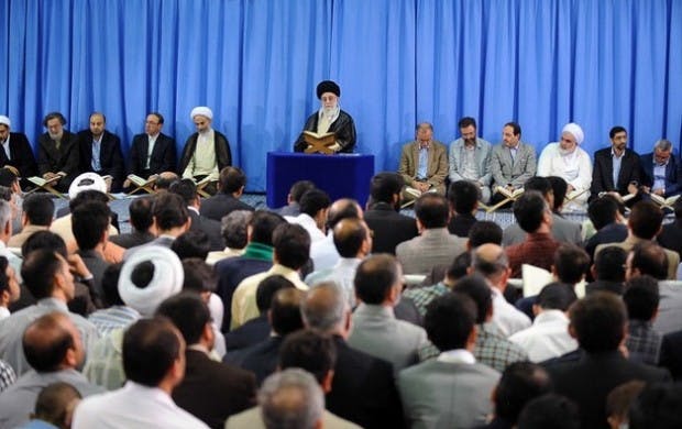 خامنه‌ای در جمع قاریان
