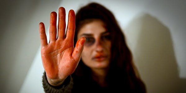 خشونت علیه زنان را متوقف کنید!