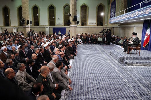 دیدار آیت الله خامنه‌ای با گروهی از مسئولان نظام در روز ۲ خرداد ۱۳۹۷