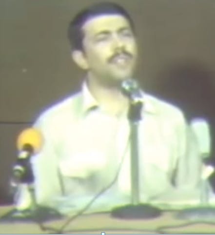 احمد‌رضا کریمی در حال اعتراف تلویزیونی − ۱۳۵۲