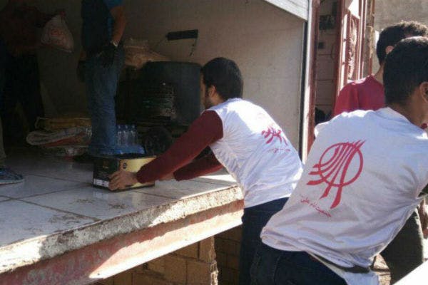 امدادگران جمعیت امام علی در سیل گلستان