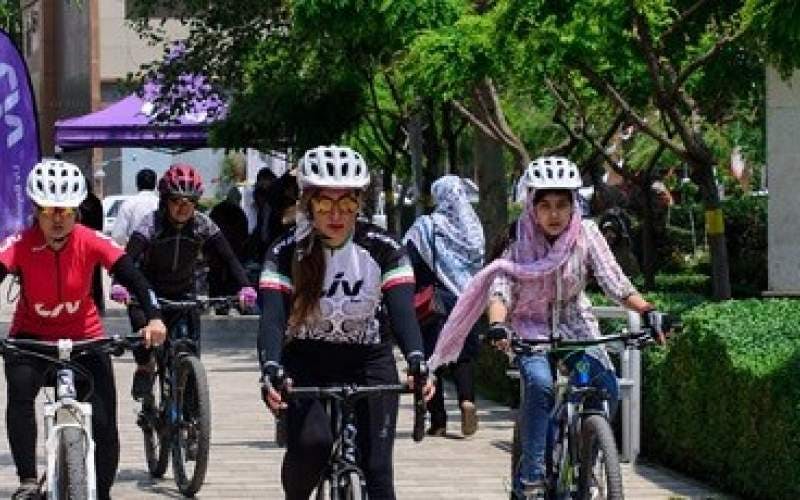 دوچرخه‌سواری زنان در مشهد هم ممنوع شد (عکس: آرشیو)