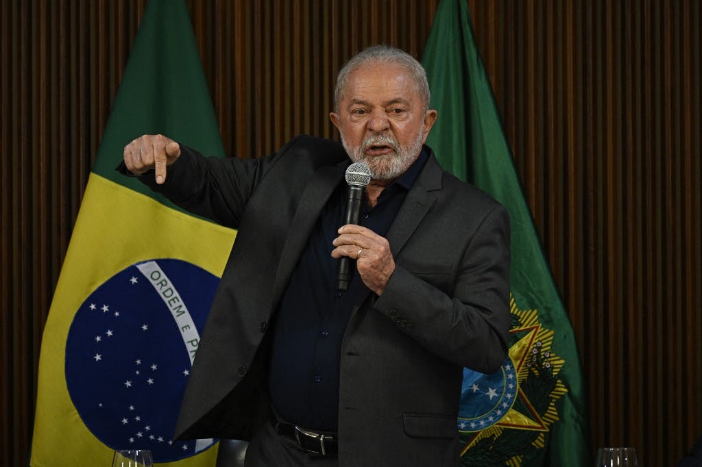 سخنرانی لولا داسیلوا، رییس‌جمهور برزیل، در نشستی با فرمانداران برزیل در روز نهم ژانویه 2023، یک روز پس از حمله راست افراطی به ساختمان‌های دولتی