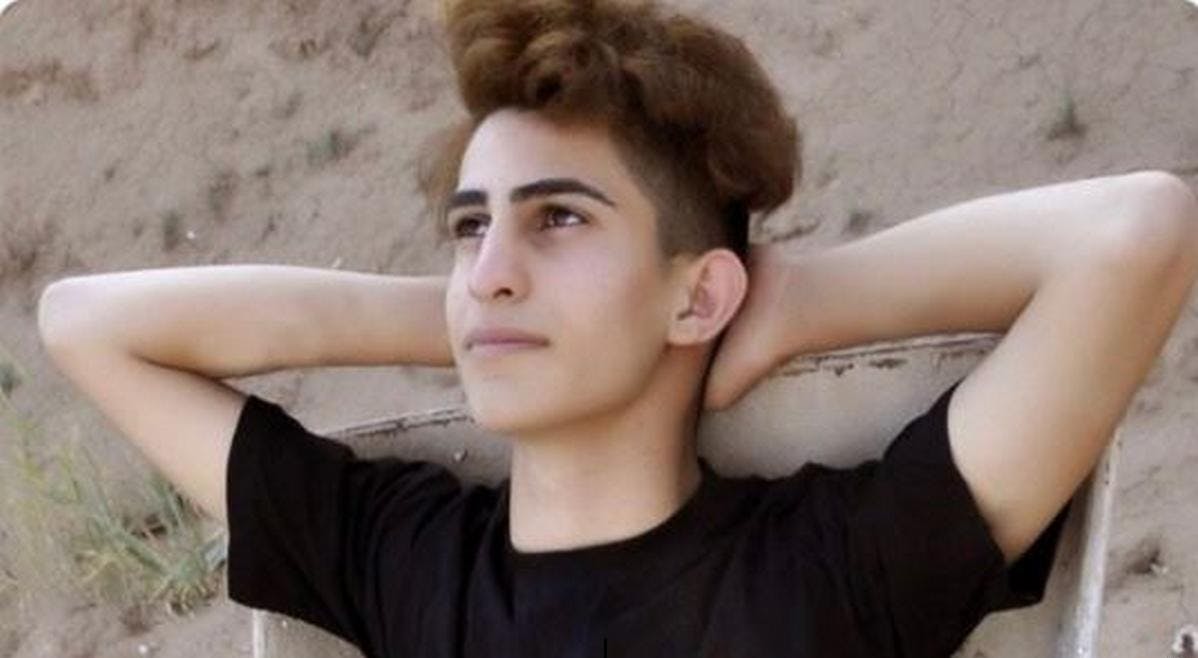 محمد بروغنی، ۱۹ ساله را در پاکدشت بازداشت و به محاربه و اعدام محکوم کردند.