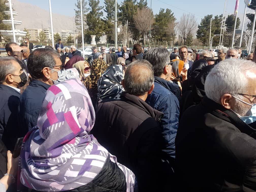 تصویری از تجمع بازنشستگان در کرمانشاه