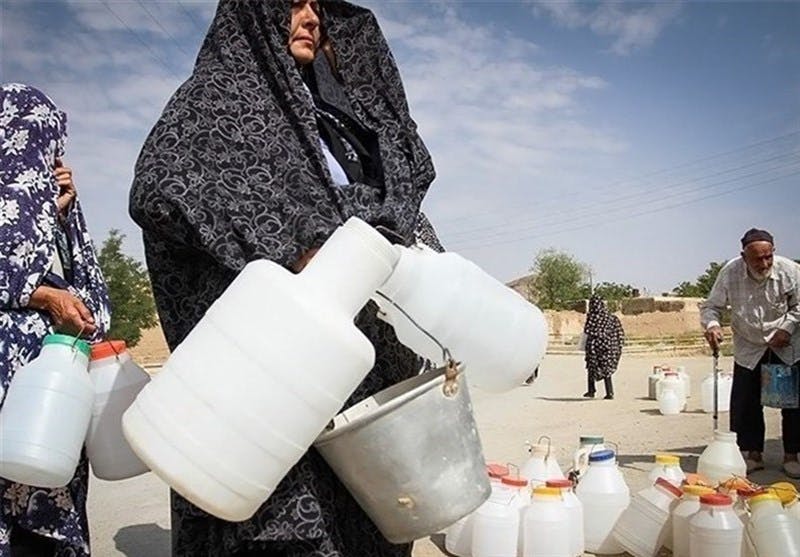 کمبود آب در ایران و تلاش شهروندان برای دست‌یابی به آب