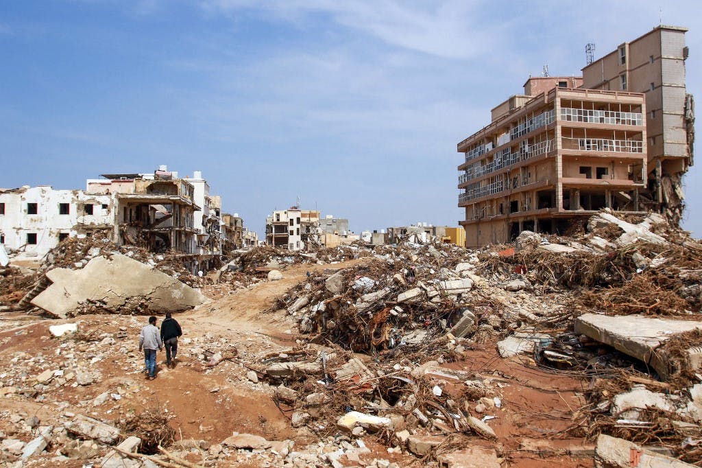 نمایی از شهر سیل‌زده درنا در شرق لیبی