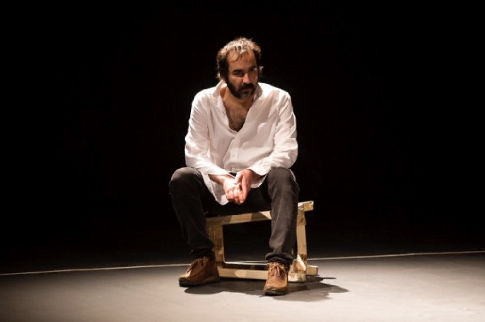 سجاد افشاریان در نمایش بک تو بلک، تئاتر شهر