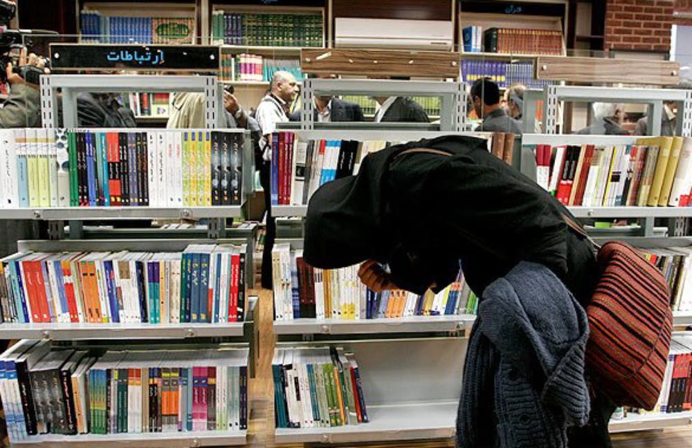 جهش نرخ تورم، جهش قیمت کتاب (عکس: ابوالفضل سلمان‌زاده، خبرگزاری مهر)