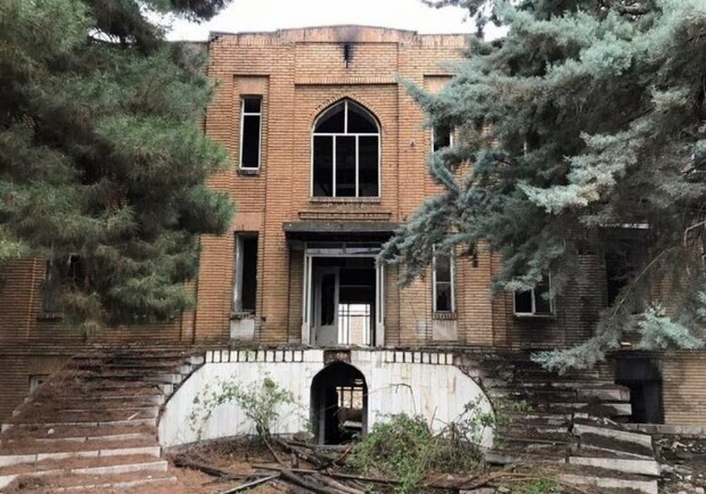 بیمارستان مسیح کرمانشاه قبل از تخریب و هنگام ثبت در فهرست آثار ملی