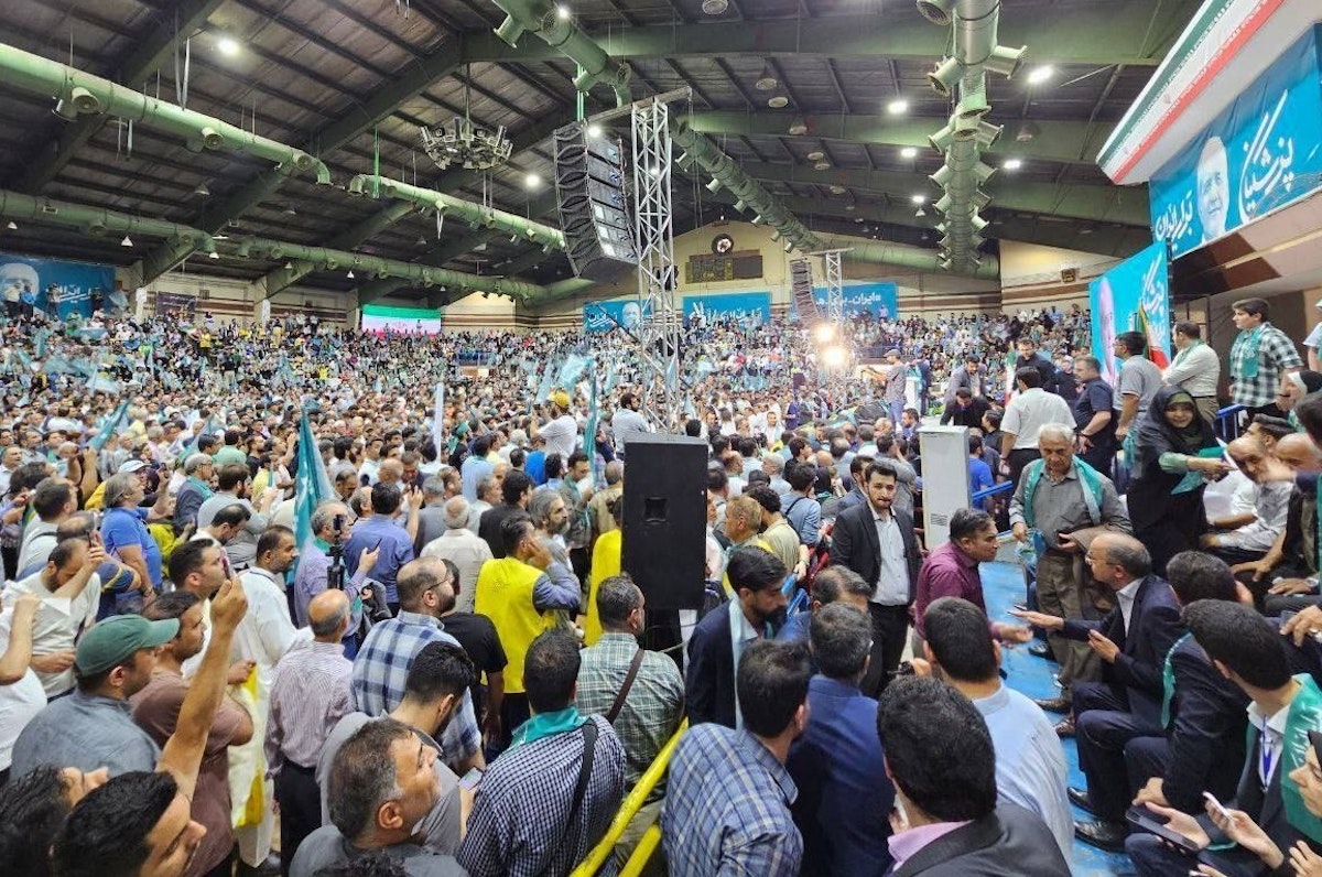 گردهمایی انتخاباتی مسعود پزشکیان در ورزشگاه شیرودی تهران، ۳ تیر ۱۴۰۳