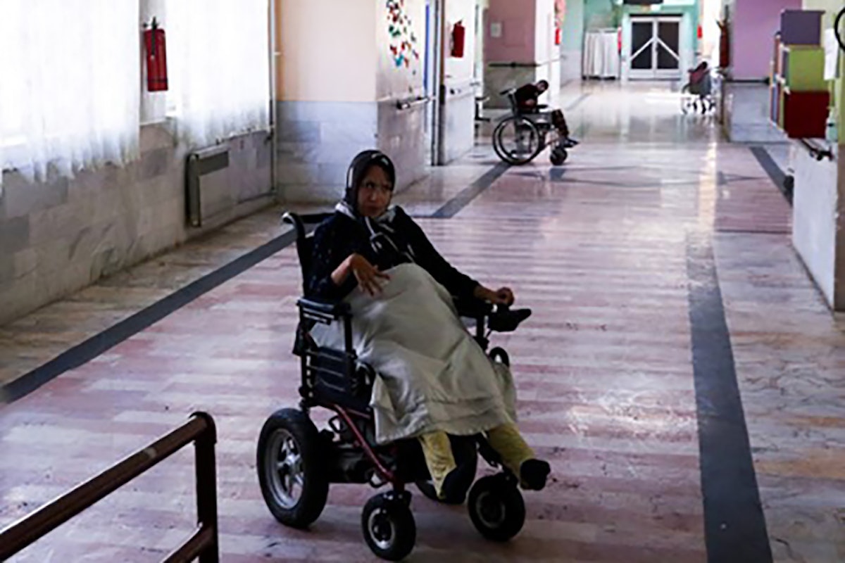 معلولان، بدون امکان‌های مناسب − از یک مجموعه عکس، عکاس: محدثه زارع، خبرگزاری ایسنا